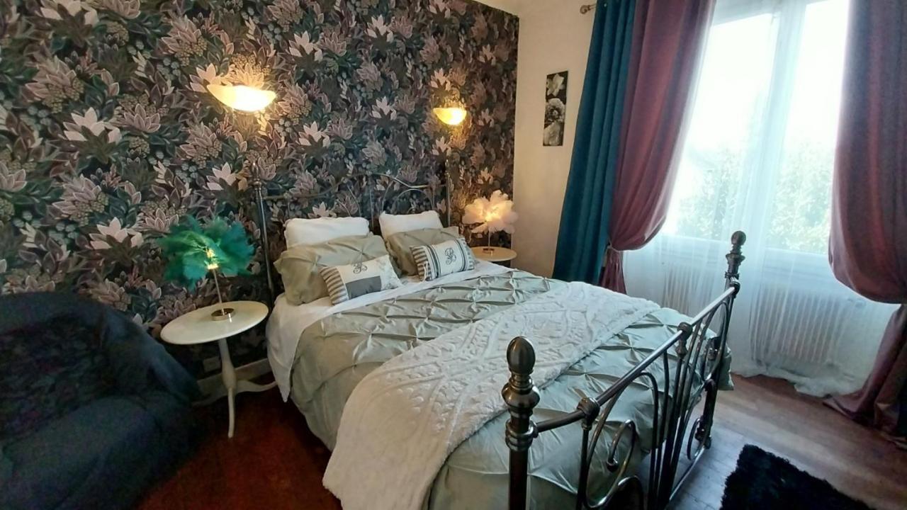 Le 7 Pompadour Hotell Arnac-Pompadour Eksteriør bilde